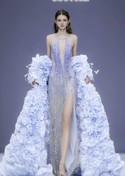 IVAN YONG COUTURE 2025