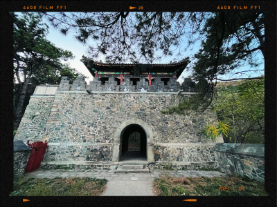 香山的路上的风景
