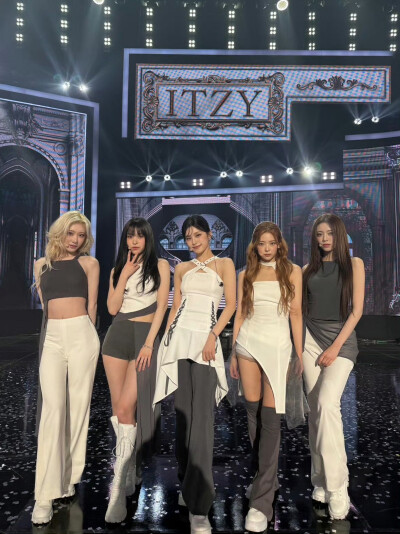 ITZY 申留真