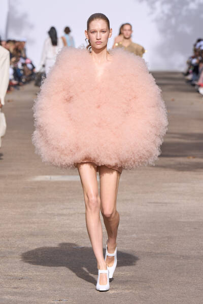 Stella McCartney S/S 2025 