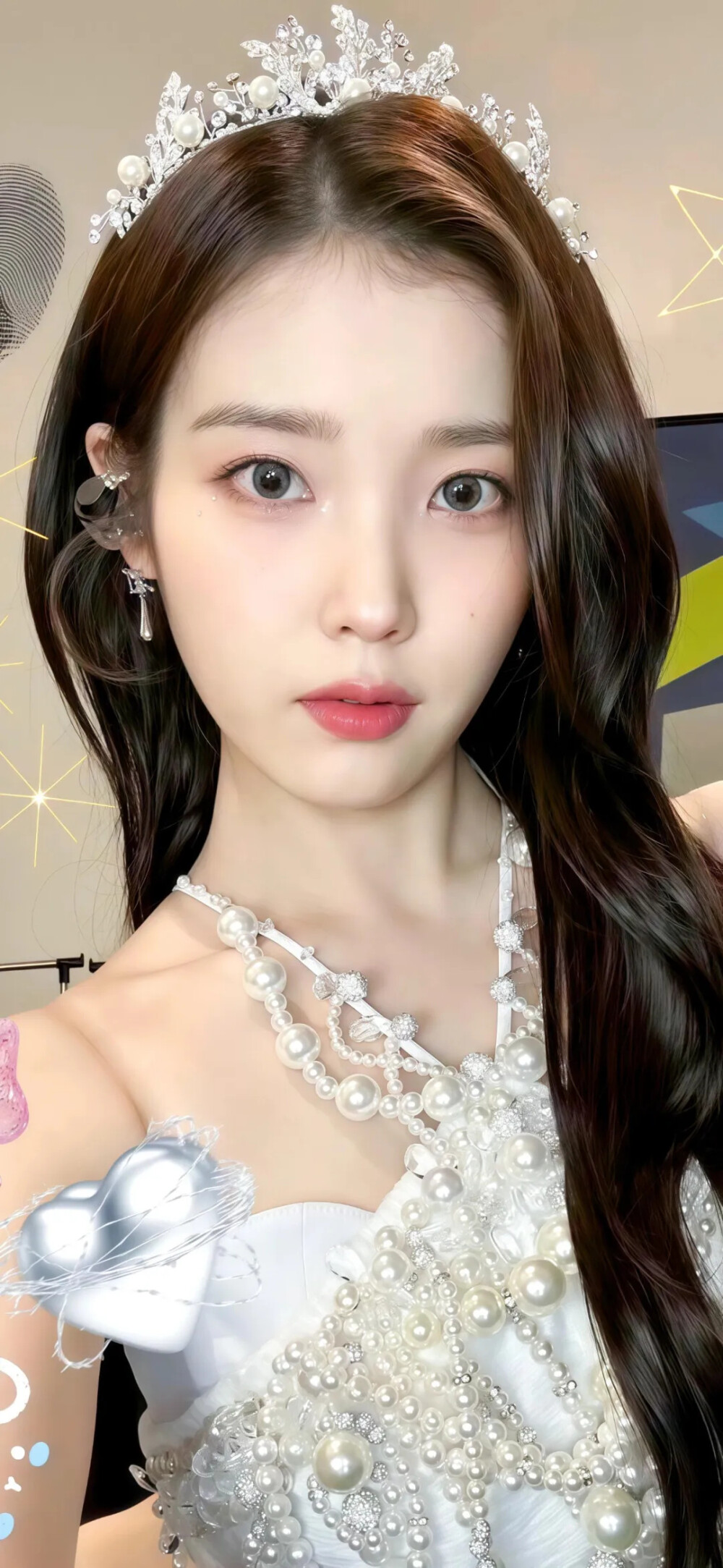 IU 壁纸