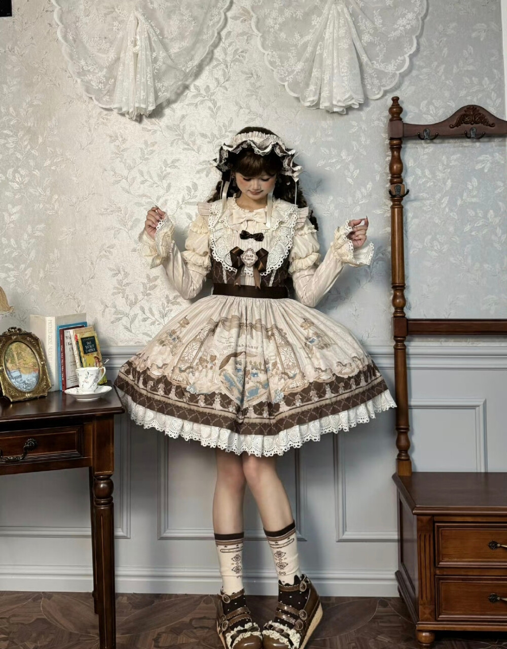 可是真的好好看啊，大家都有冲了嘛，内搭也是冲的他家的嘛，真的好甜#lo裙 #Lolita #我的第一条lo裙 