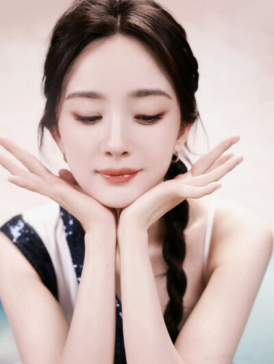 杨幂，刘诗诗，刘亦菲