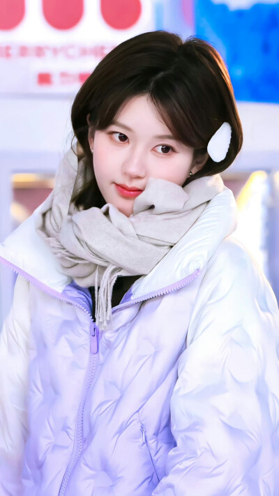 赵露思 壁纸