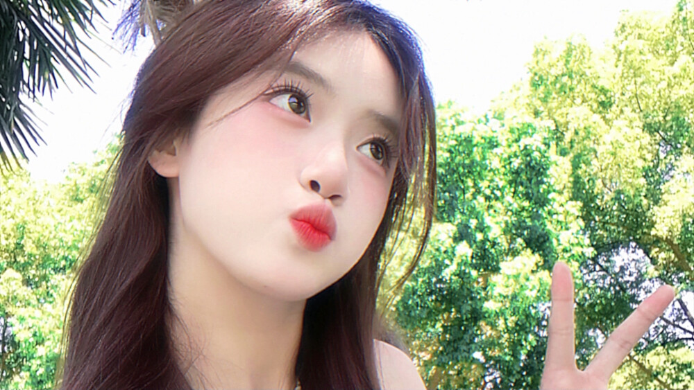 胡馨尹