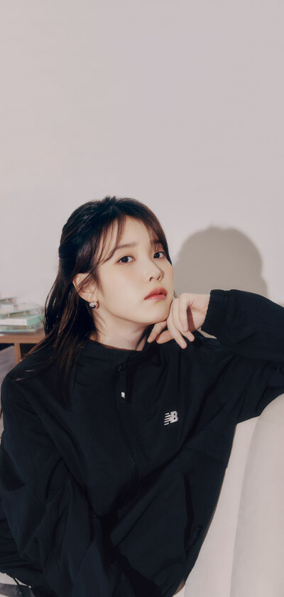 IU 壁纸