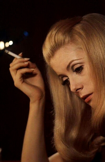 Catherine Deneuve 