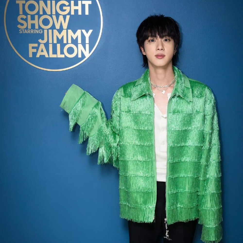 241121
fallontonightbts ins更新硕珍相关