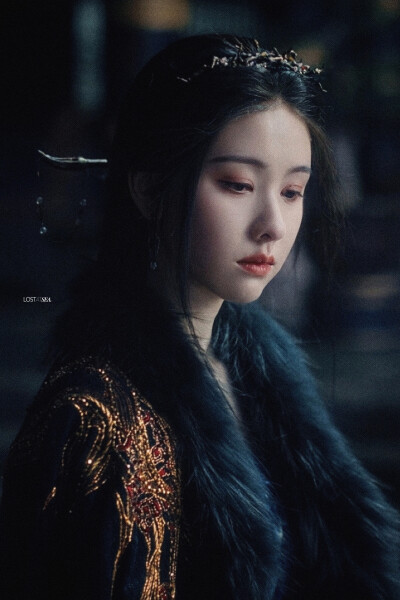 陈都灵｜大梦归离 文潇
cr：Lostatsea_