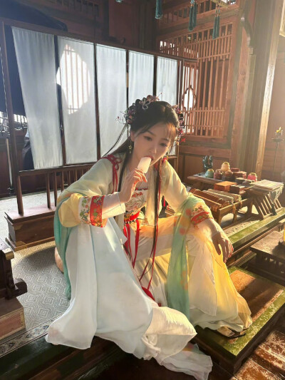 虞书欣（妙妙版）