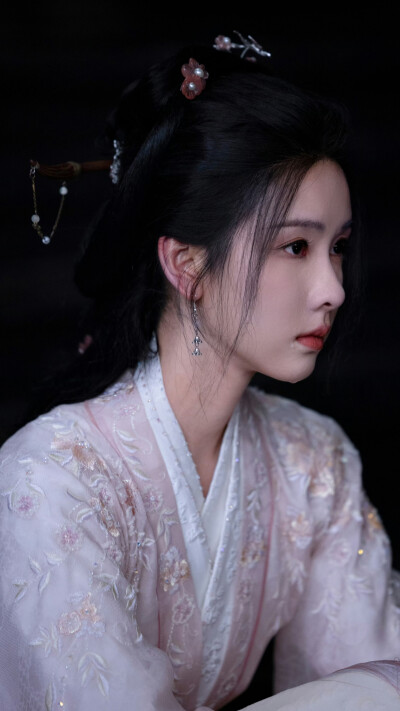 大梦归离 文潇 陈都灵