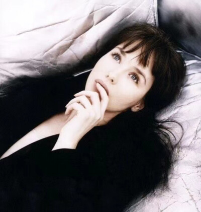 Isabelle Adjani 