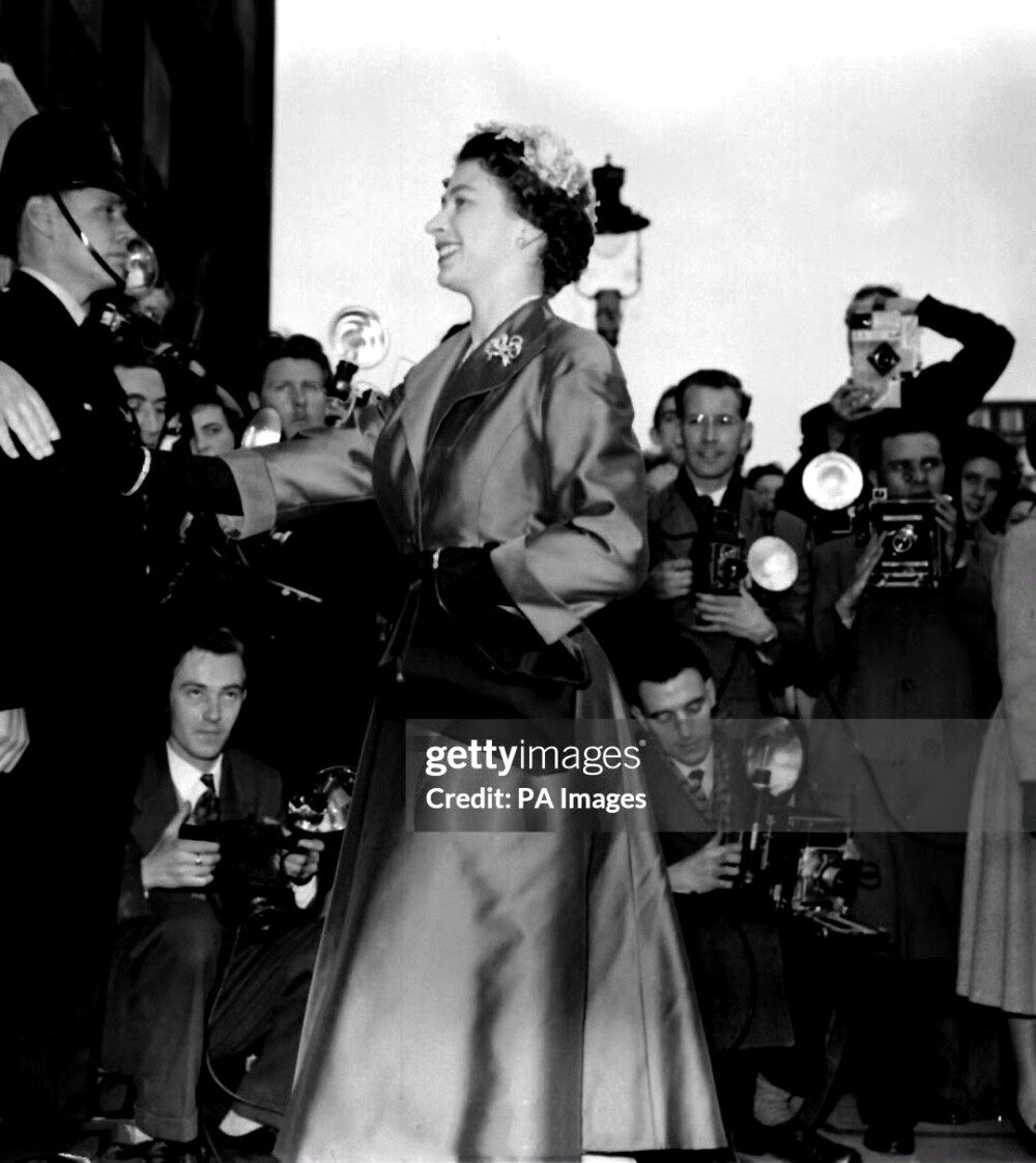 Her Majesty Queen Elizabeth II ，1956