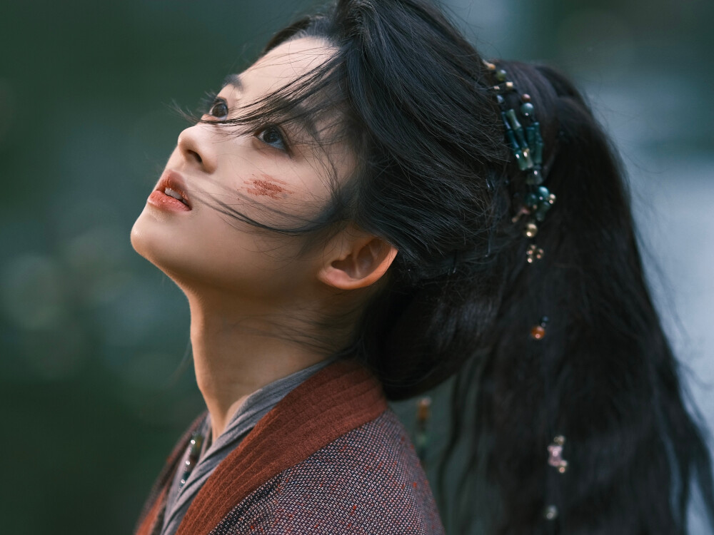 黄杨钿甜