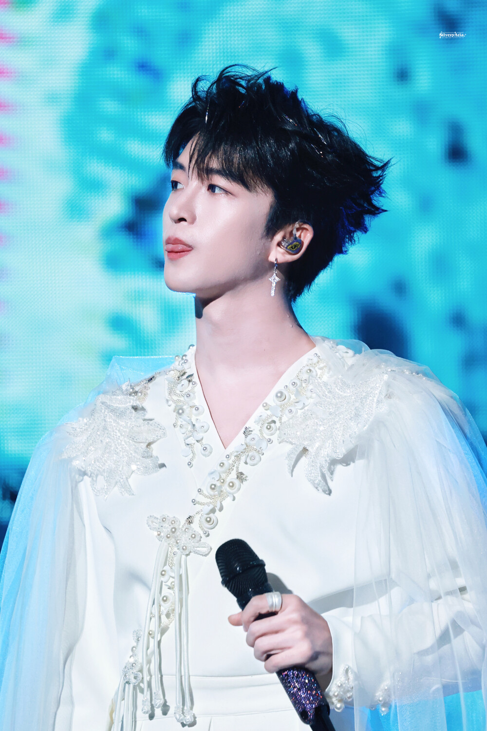 黄子弘凡_Lars
20241116｜ 《除了快乐禁止入内》北京站
cr：水印
