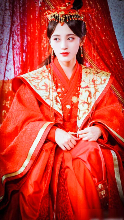 鞠婧祎