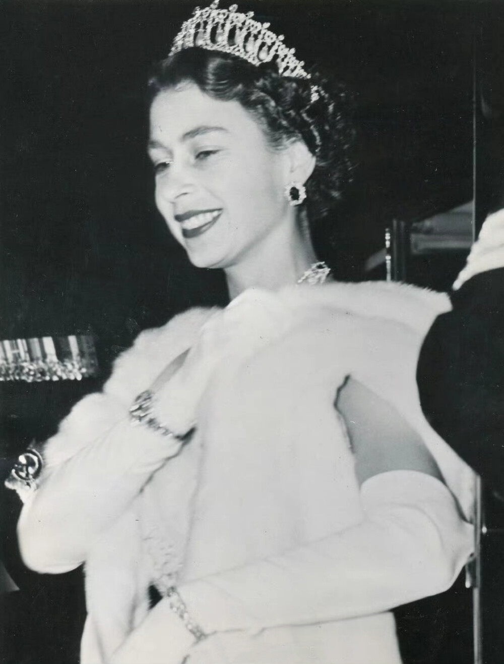 Her Majesty Queen Elizabeth II ，1954