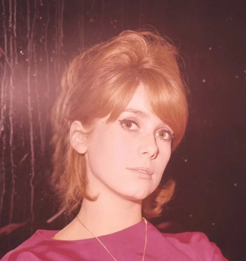 Catherine Deneuve 