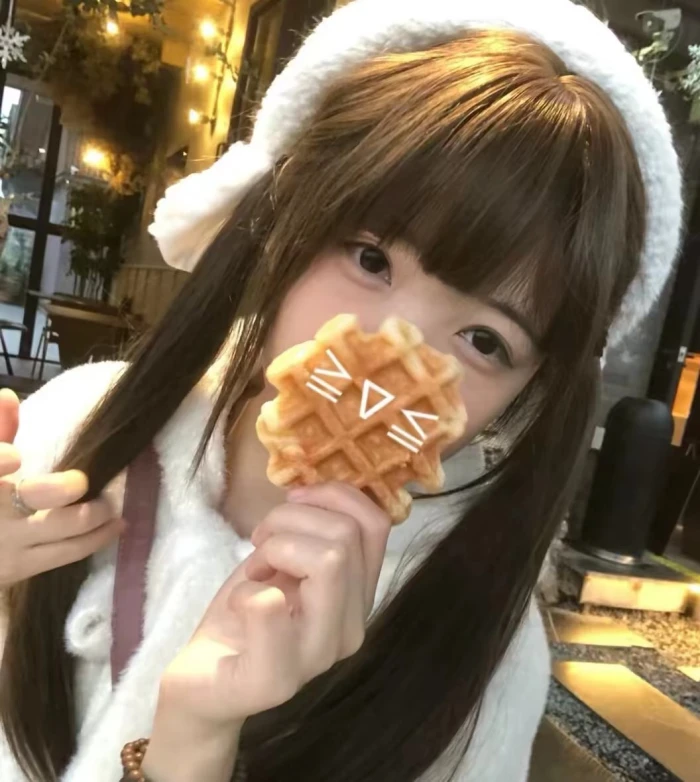 真人女生头像美女贴贴꒰⑅ᵕ༚ᵕ꒱˖♡