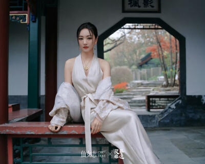 杨蓉