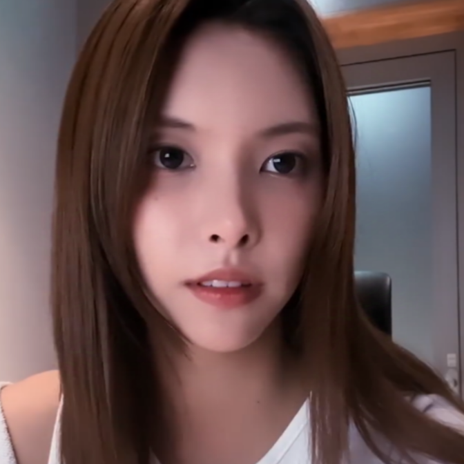 卢玧我