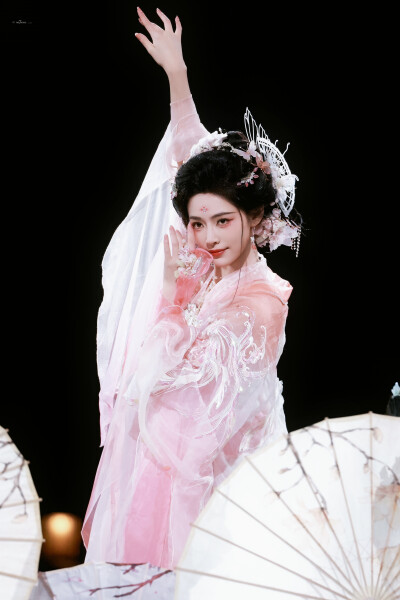 国风大典许佳琪