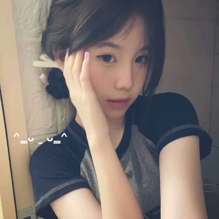 氛围感女头像
