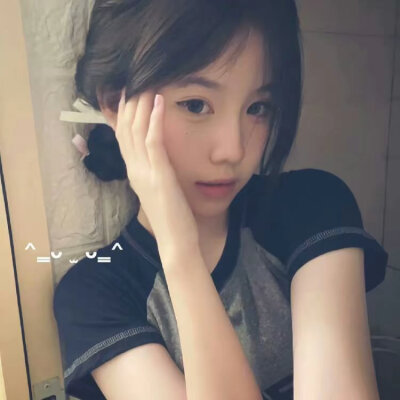 氛围感女头像
