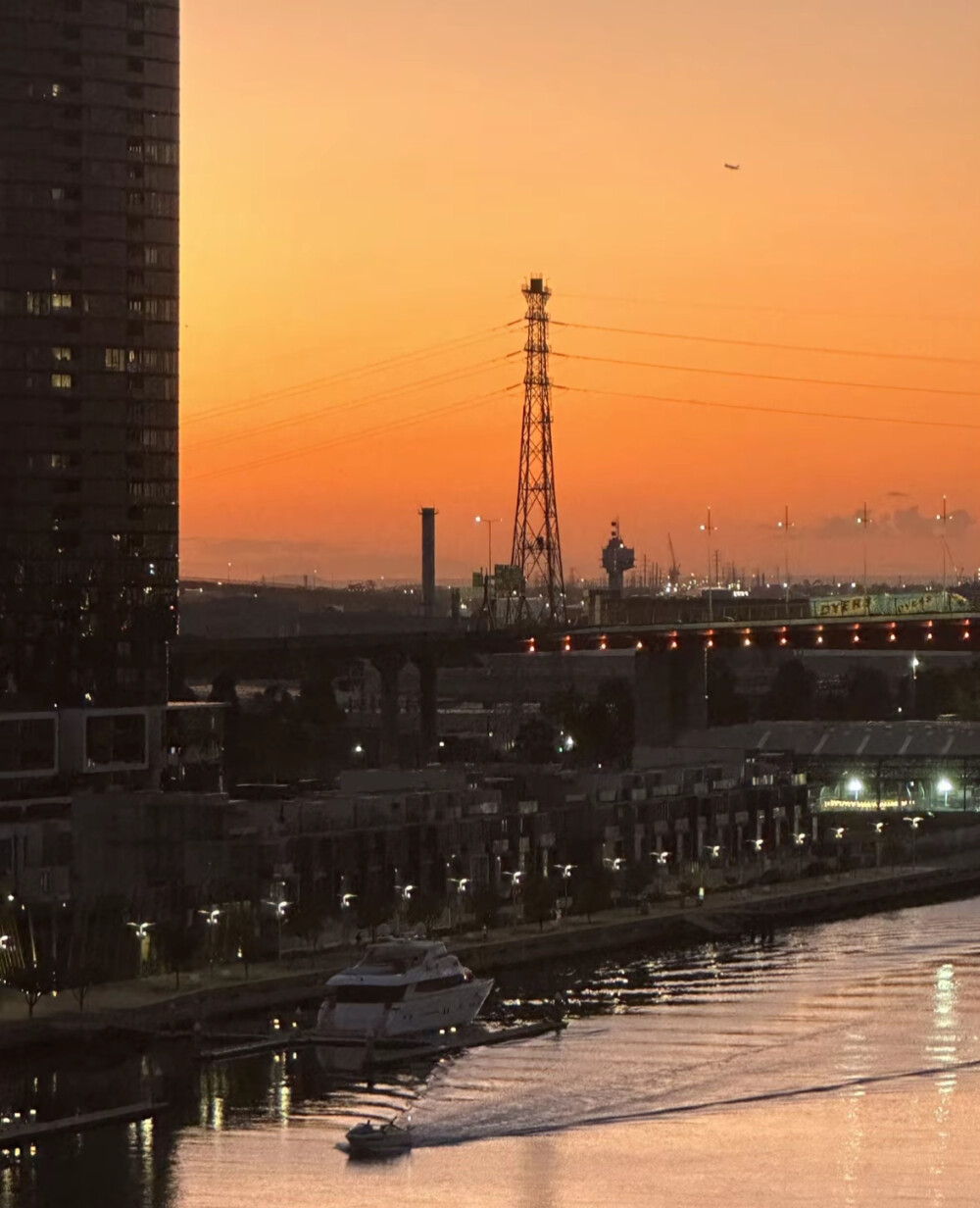 超一线城市的风景。