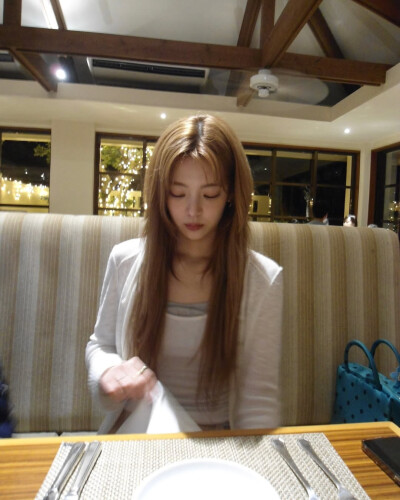 lia_loves___​​​