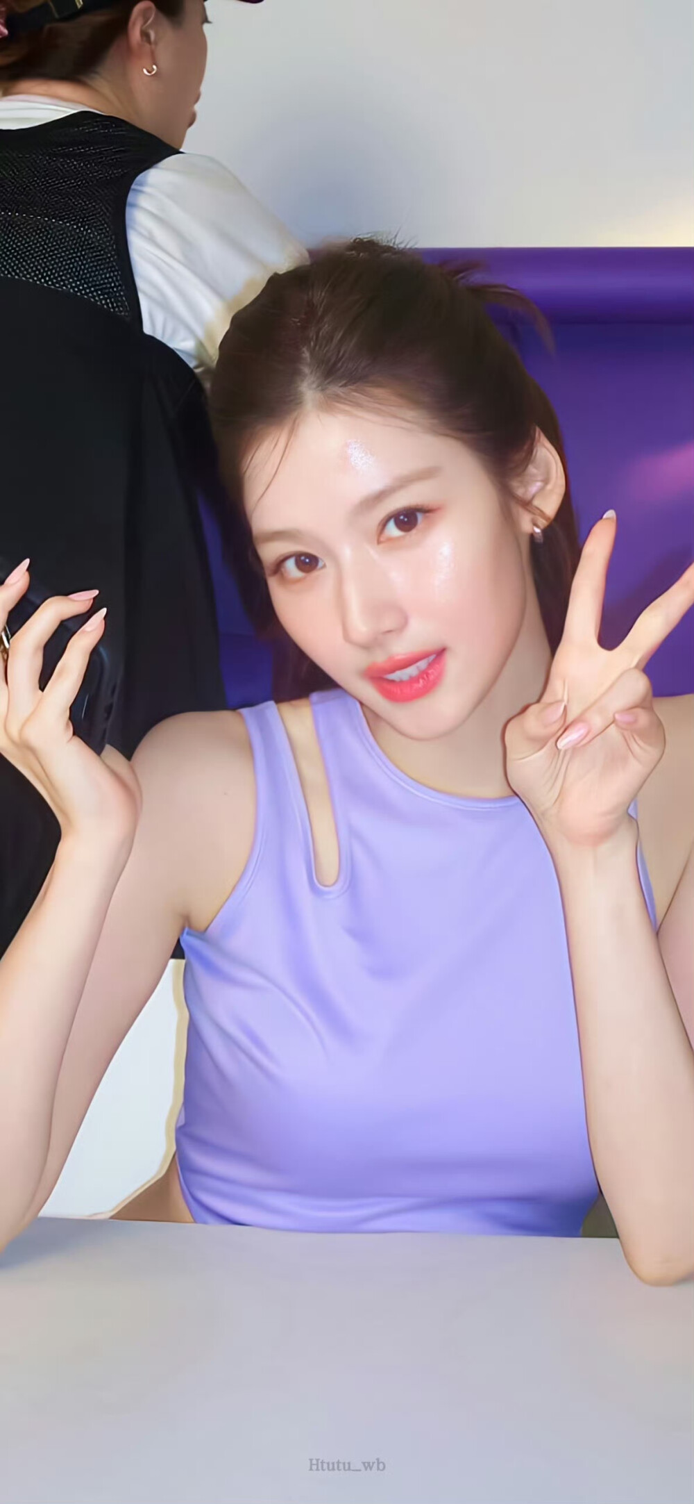 sana 壁紙