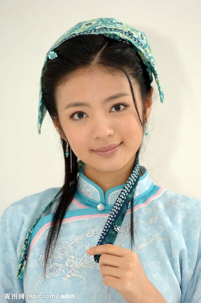芸娘 安以轩