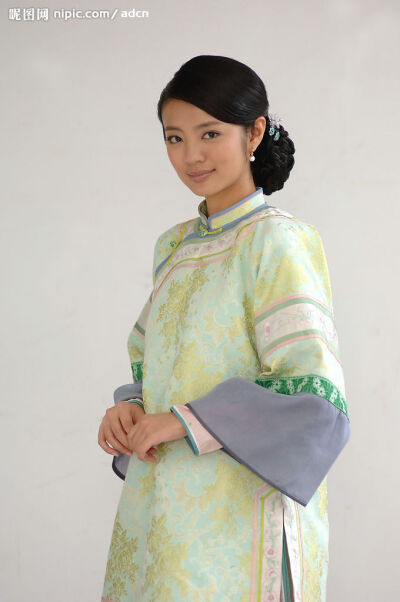 芸娘 安以轩