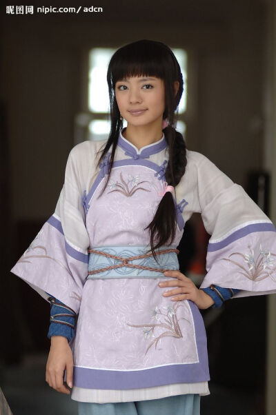 芸娘 安以轩