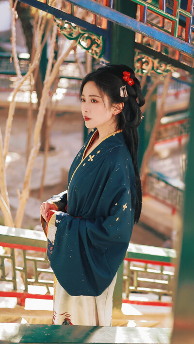 刘美彤