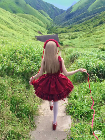 小缎带红色