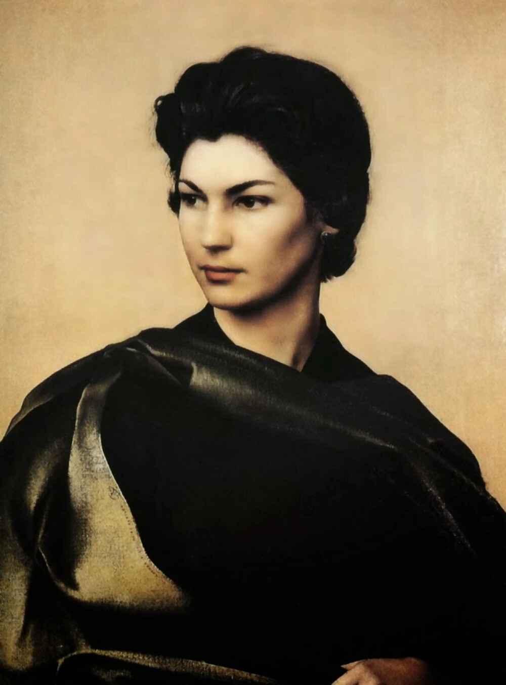 皮埃特罗·阿尼戈尼（Pietro Annigoni，1910年6月7日-1988 年10月28日）是意大利艺术家、肖像和壁画画家。他的艺术继承和发扬了文艺复兴时代以来的油画、壁画和素描技巧，与现代生活题材融为一体,显出扎实的功力和戏剧性风格。