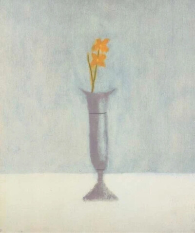 克雷吉· 艾奇森（Craigie Aitchison）是一位苏格兰画家，以其地中海风格的色调和简单的构图而闻名。他的作品结合了意大利文艺复兴时期的绘画元素和英国传说，具有独特的魅力。