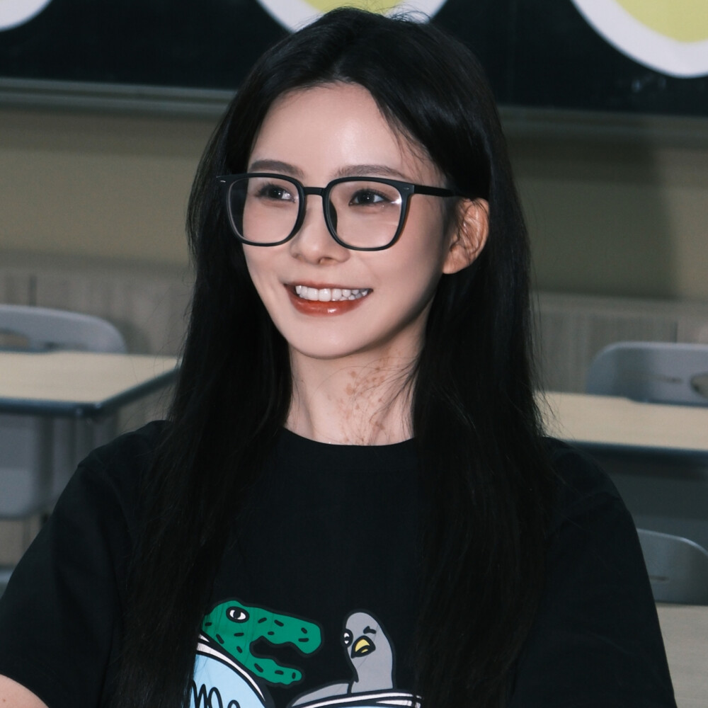陈卓璇套图可二改