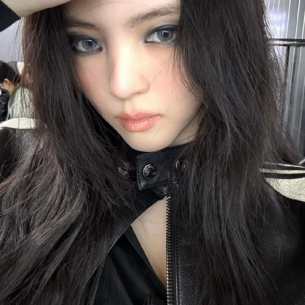 韩素希