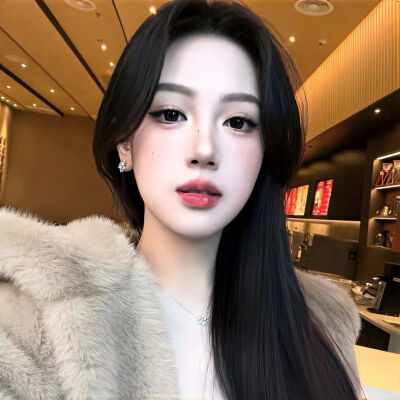 2025年高图女头像礼貌九张