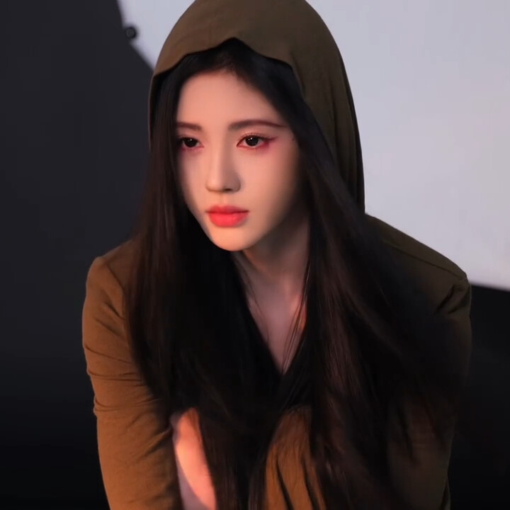 鞠婧祎可二改
注明槐花源_