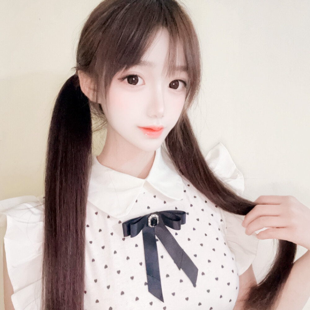 二次元世界小霸主