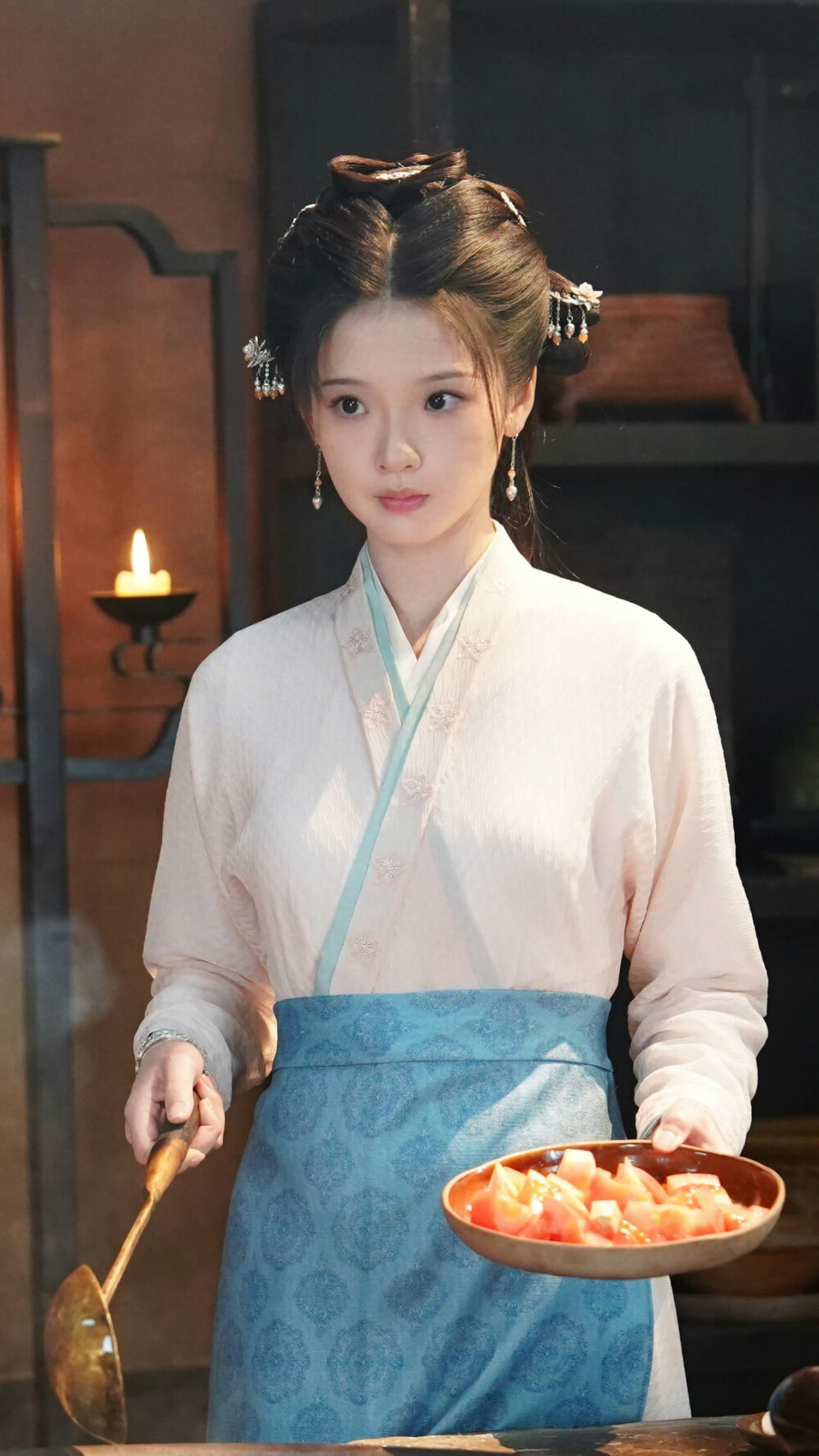 大奉打更人 许玲月 张淼怡