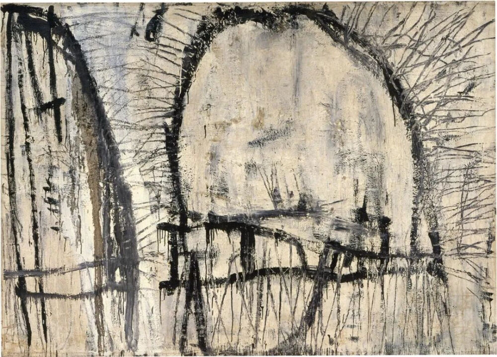 Volubilis,1953,White lead pencil,oil-based house paint,
wax crayon on canvas,139.7x193cm
