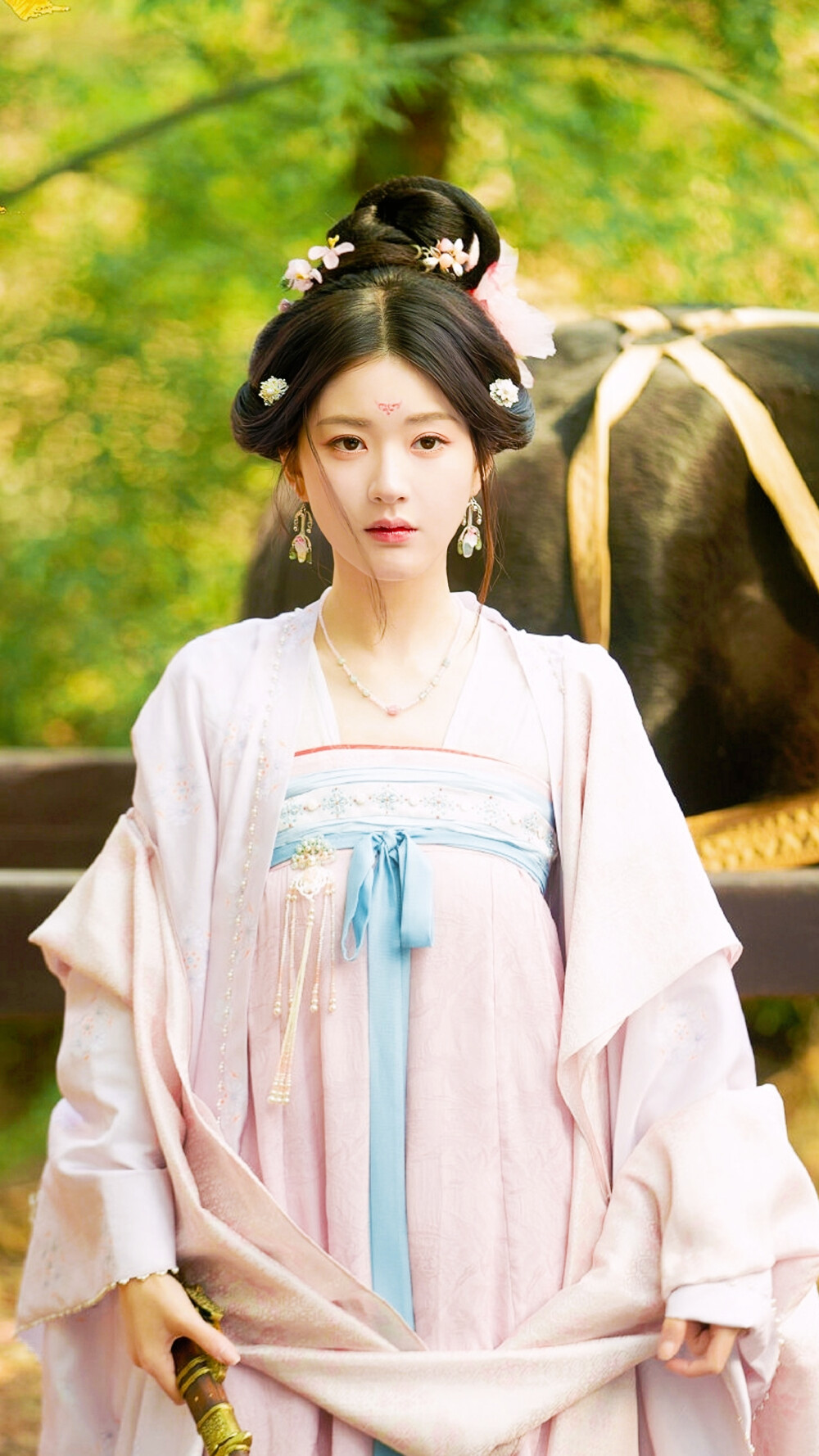 珠帘玉幕