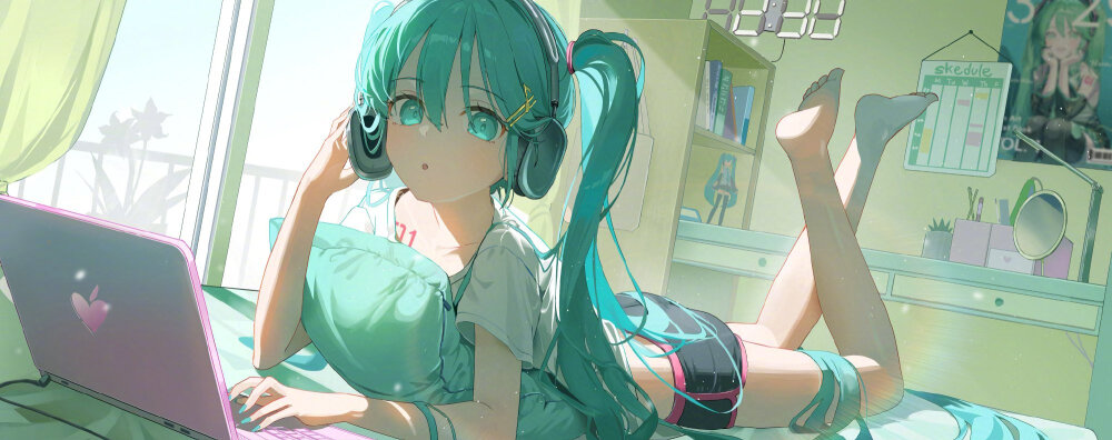 NunNu画笔下的初音未来
画师：X@S2Nunn ​​​