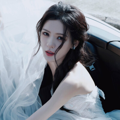 张予曦套图可二改