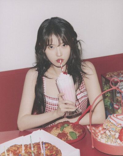 IU