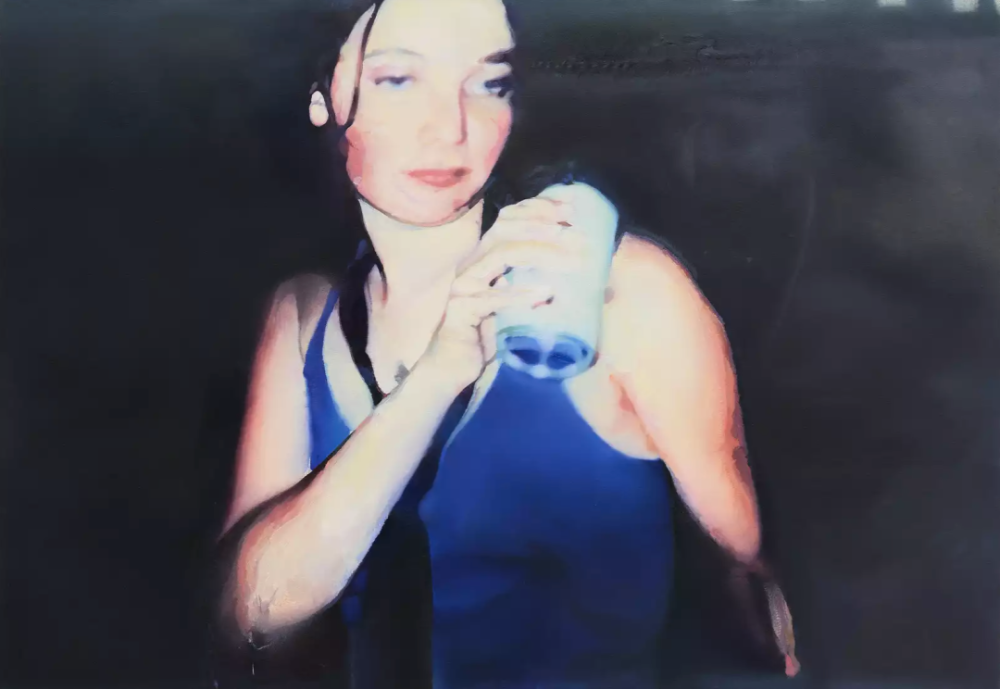 Untitled (woman with can), 2019
Oil on canvas
35 4/5 × 51 1/5 in
91 × 130 cm
